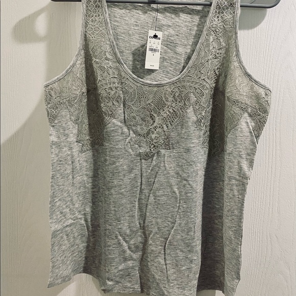 Express Tank Top - Picture 2 of 4